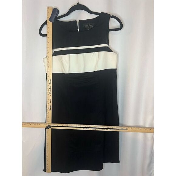 White House Black Market Women's Black Sheath Mini Dress Size 2 - Standard Size - Picture 3 of 9
